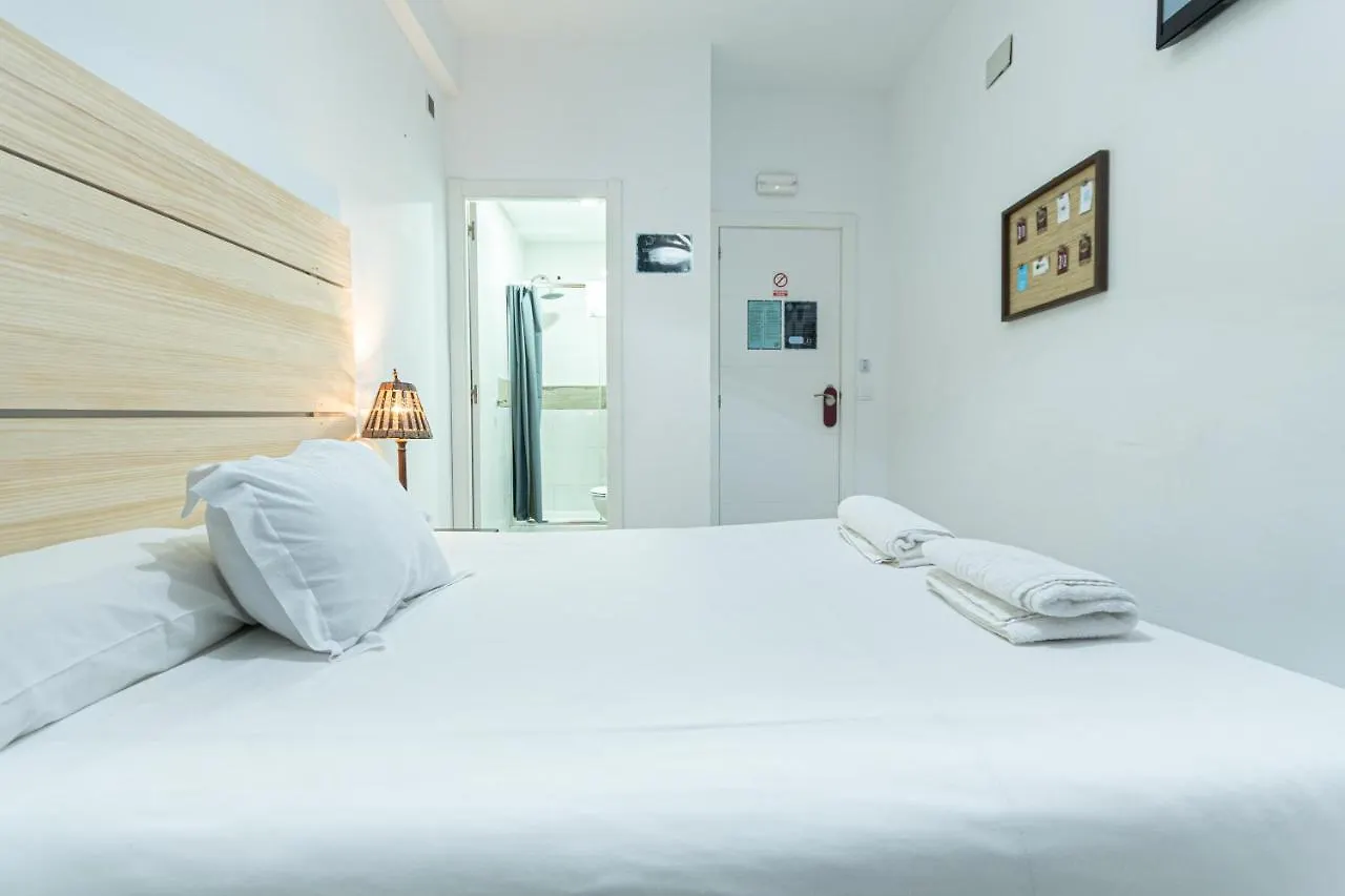 Hostel Easy Sants By Bossh! (Adults Only) Barcelona